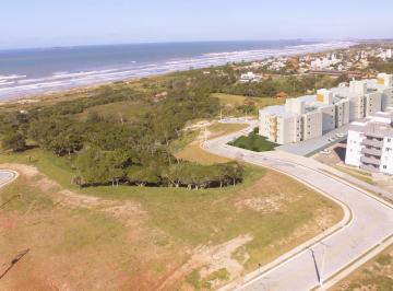Apartamento · 80m² · 2 Quartos · 1 Vaga · Apartamento térreo no bairro Vila Nova em Imbituba-SC