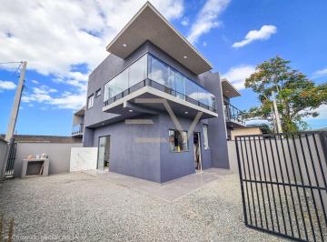 Casa · 75m² · 2 Quartos · 1 Vaga · Sobrado 2 suítes no Santo Antônio