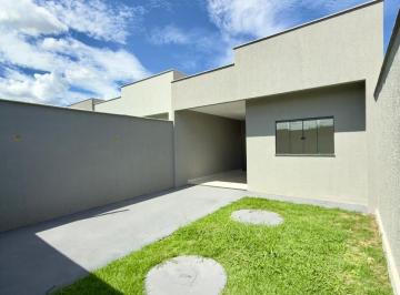 Casa · 84m² · 2 Quartos · 2 Vagas · Casa 2 quartos sendo 1 suíte no Setor Dom Bosco
