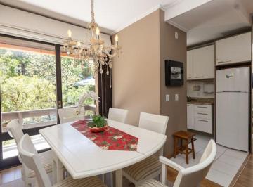 Apartamento de 2 quartos, Gramado · Lindo Apartamento Mobiliado e decorado, 2 dormitórios 1 suíte, vaga dupla, Knorrville, Gramado.