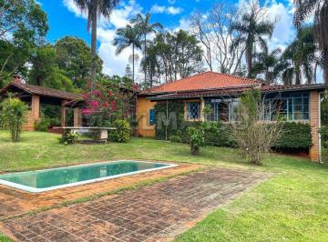 Rural de 3 quartos, Ibiúna · Casa de campo aconchegante em meio à natureza - 4.286 m² de puro charme e tranquilidade!