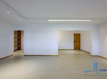 Apartamento de 3 quartos, Brasília · REFORMADO / PRONTO PARA MORAR !