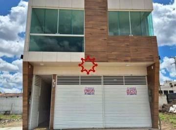 Casa · 360m² · 6 Quartos · Casa à venda - em Caruaru