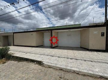 Casa · 360m² · 4 Quartos · Casa à venda - em Nova Caruaru