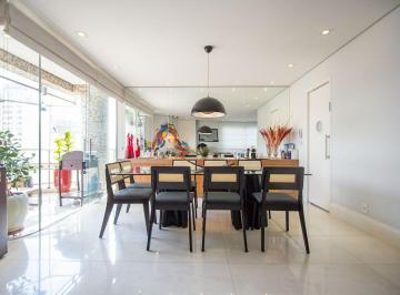 Apartamento de 3 quartos, São Paulo · Duplex para venda em Higienópilis com 3 quartos, sendo 3 suítes ,3 vagas 170m².
