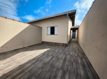 Casa de 2 quartos, Itanhaém · Casa à venda em Itanhaém-SP- Nova com piscina privativa!