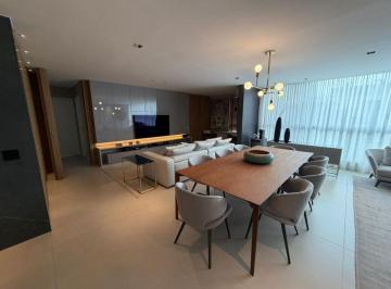 Apartamento de 4 quartos, Brasília · Viva com Elegância: Apto 4 Suítes Piscina Climatizada no Park Sul