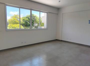 Comercial · 28m² · Parque Industrial – Ed. Maria Rosa - Sala Comercial de 28m² com wc