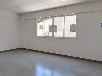 Comercial · 30m² · Parque Industrial – Ed. Maria Rosa - Sala Comercial de 30m² com wc