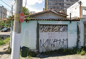 Comercial · 180m² · 4 Vagas · Casa comercial na Rua Oscar Gomes Cardim, N. 186 • 180 m²