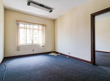 Comercial · 320m² · Sala comercial na Avenida da Liberdade, N. 21 - Conjuntos A/ B/ C/ D/ E • 320 m²