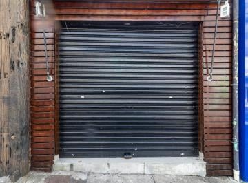 Comercial · 30m² · 1 Quarto · Loja na Rua Silva Bueno, N. 1777 • 30 m²