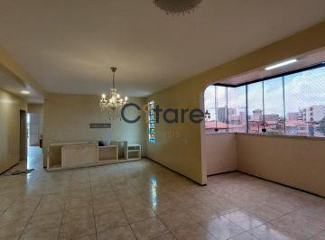 Apartamento · 161m² · 3 Quartos · 1 Vaga · Com 161 m² de área privativa, este imóvel oferece espaço, conforto e funcionalidade para toda a famí