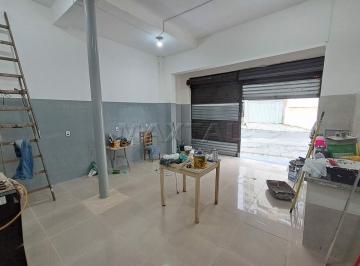 Comercial · 53m² · Salão comercial com 35m², banheiro, cozinha e escritório em rua comercial