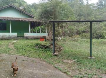 Rural · 352m² · 4 Quartos · Chácara em Taquacetuba