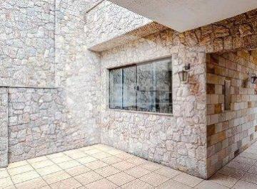 Casa · 176m² · 4 Quartos · 5 Vagas · Sobrado em Tatuapé