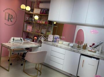 Comercial · 36m² · Sala comercial à venda no bairro Santana em Porto Alegre