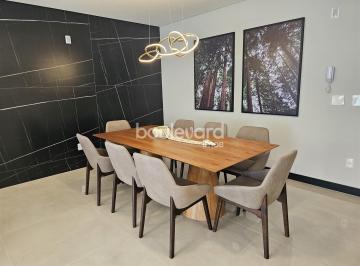 Apartamento · 105m² · 2 Quartos · 1 Vaga · Apartamento de 2 Dormitórios | 1 Suíte | Terraço | Kobrasol