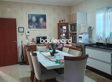 Casa · 362m² · 3 Quartos · 8 Vagas · Casa de 3 Dormitórios | Areias | São José