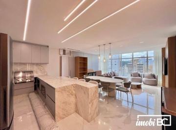 6bcf8f2ee794be1a03440e9106a2bc64839bd596 · Apartamento com 4 dormitórios à venda, 126 m² por R$ 3.650.000,00 - Centro - Balneário Camboriú/SC