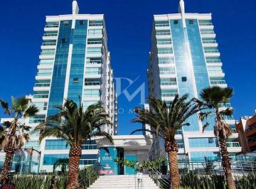 _shared_image_0-17713484686497.jpg · Apartamento frente mar com 4 suítes na Meia Praia
