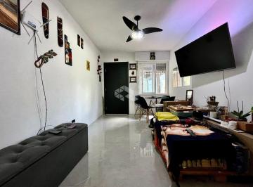 Apartamento · 56m² · 2 Quartos · Apartamento de 1 dormitório, no bairro Humaitá, em Porto Alegre.