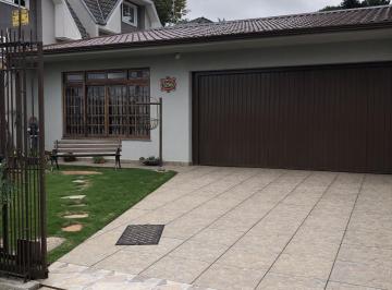 Casa · 250m² · 3 Quartos · 4 Vagas · Residência Térrea no Bairro Alto