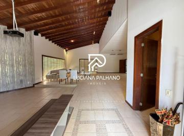 Casa de 4 quartos, Brasília · LINDA CASA RÚSTICA E ESCRITURADA/ACEITA FINANCIAMENTO E FGTS/CONDOMÍNIO FECHADO