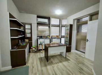 3 · Sala Comercial de 32m² no Centro