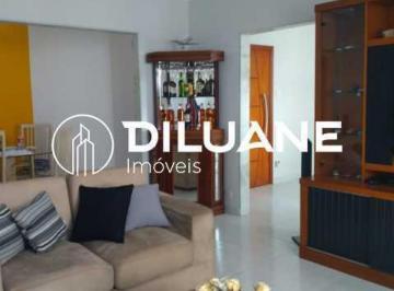 Apartamento · 185m² · 4 Quartos · 185M²  QUADRISSIMA MAR REFORMADISSIMO