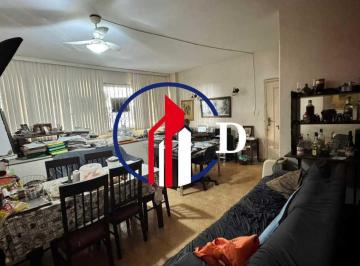 Apartamento · 116m² · 3 Quartos · Apartamento :  / Residencial / Copacabana