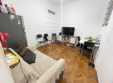 Apartamento · 40m² · 1 Quarto · Quarto e sala em Copacabana