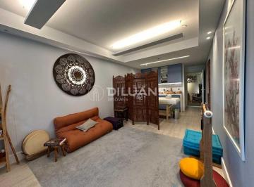 Comercial · 49m² · 1 Vaga · Sala :  / Comercial / Catete