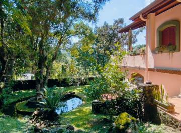 Casa de 4 quartos, Atibaia · Casa de Campo Rústica à Venda - Lazer Completo no Clube da Montanha, Atibaia