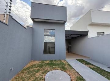 Casa · 77m² · 2 Quartos · 1 Vaga · Casa 2 quartos sendo 1 suite localizada no bairro Monte Sinai Anápolis -GO