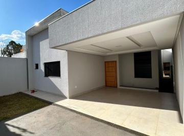Casa · 136m² · 3 Quartos · 2 Vagas · CASA 3 QUARTOS SENDO 1 SUITE LOCALIZADA NO SETOR SUL ANAPOLIS -GO