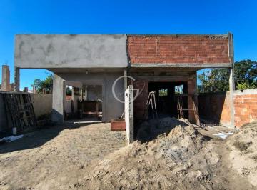 Casa · 60m² · 2 Quartos · 1 Vaga · CASA GEMINADA EM SHANGRI-LÁ