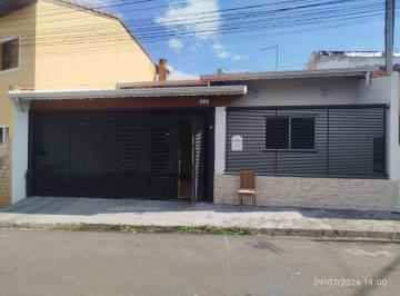 Casa de 2 quartos, Extrema · casa para locação no centro de extrema, muito bem localizado