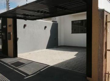 Casa de 3 quartos, Sarandi · Casa no Jardim São Jose