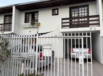 Casa de 3 quartos, Curitiba · Casa com 3 quartos e 123 m² à venda em Santa Cândida