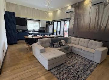 6e7878174711a350882d99926c90fb3171c2e787 · Casa a venda no condomínio Bella Vittá