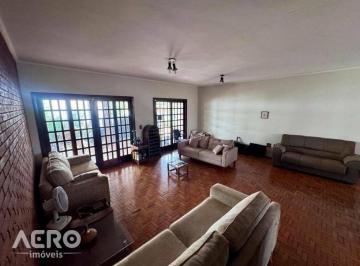 55e376c2b7ea03f7c1ca903d6ff4bc576882e197 · Casa no Jardim América com 3 dormitórios e Piscina
