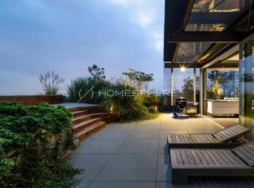 1 · Cobertura Triplex à Venda na Vila Madalena em Edifício com prêmio em arquitetura