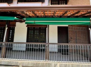0eafa69a3d7ef09035366b56f66ec53f22c873f0 · Excelente casa triplex com 5 quartos suíte lavado e levador São Francisco