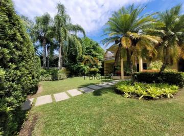 Casa · 838m² · 4 Quartos · 8 Vagas · Casa à venda com 838m² e 4 quartos na Barra da Tijuca