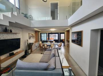 Casa · 252m² · 3 Quartos · 4 Vagas · Oportunidade - Casa em Condomínio - Residencial Mantiqueira - 3 Dormitórios - 250m².