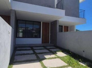 1d98007b7834851e2c50da2d3555db9205d45049 · Casa com 3 dormitórios à venda, 140 m² por R$ 1.150.000 - Cachoeira do Bom Jesus - Florianópolis/SC