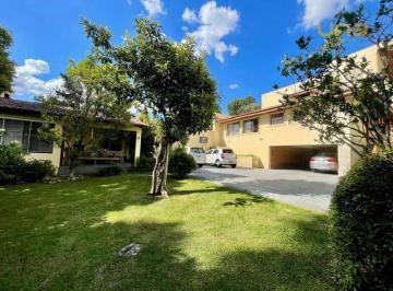 58a599dbbdbaddf17f850326bebce3db9ac80ca9 · Casa com 03 quartos à venda, 315 m² por R$ 2.900.000 - No Coração Batel - Curitiba/PR