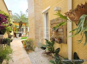 ec45e4c8828b751d9e5aab3de20f47b40bced345 · Casa com 3 suítes à venda, 220 m² por R$ 2.449.000 - Bosque do Vianna - Cotia/SP