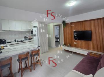 Apartamento · 60m² · 2 Quartos · 1 Vaga · APARTAMENTO REFORMADO A 200m DO MAR EM ITAPEMA